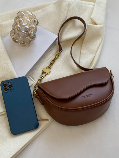 Bolsa Transversal Feminina Moderna com Estampa de Letras e Alça Ajustável