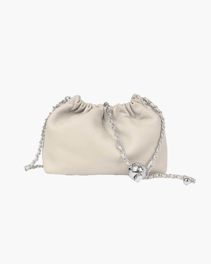 Bolsa Phoebe Vegana: Design Trançado, Alça Corrente, Versátil e Elegante